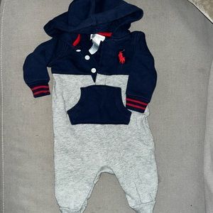 Polo Sweatshirt Onepiece 0-3 Month
